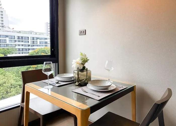 Tropical Haven 1br - Ultra Fast Wifi - Thong Lo Apartment